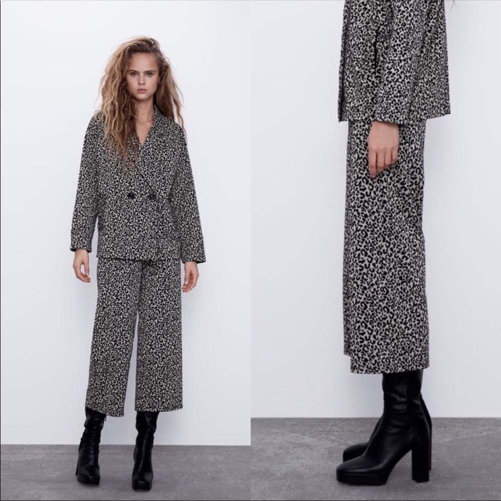 Zara Leopard Animal Print Pants Size Small NWT